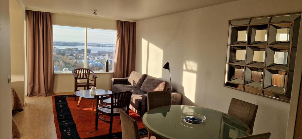 Panoramic Studio Apartment With Stunning View - Free Parking Reykjavik Ngoại thất bức ảnh