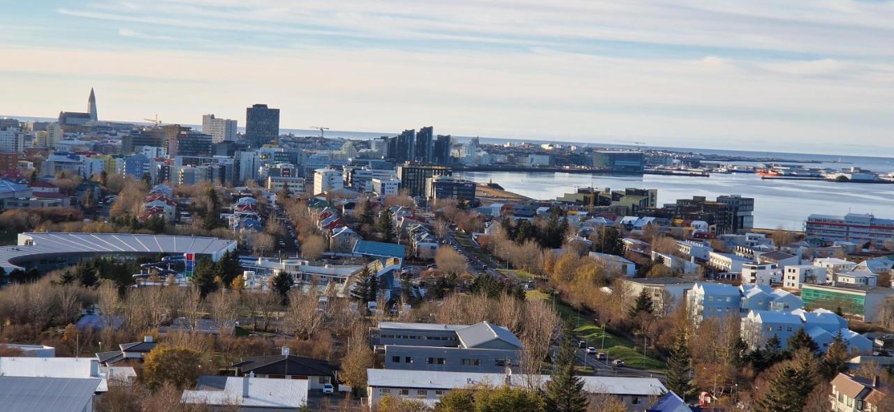 Panoramic Studio Apartment With Stunning View - Free Parking Reykjavik Ngoại thất bức ảnh